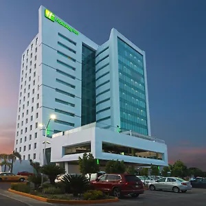 holiday-inn-queretaro-zona-krystal.hotels-in-queretaro.com/